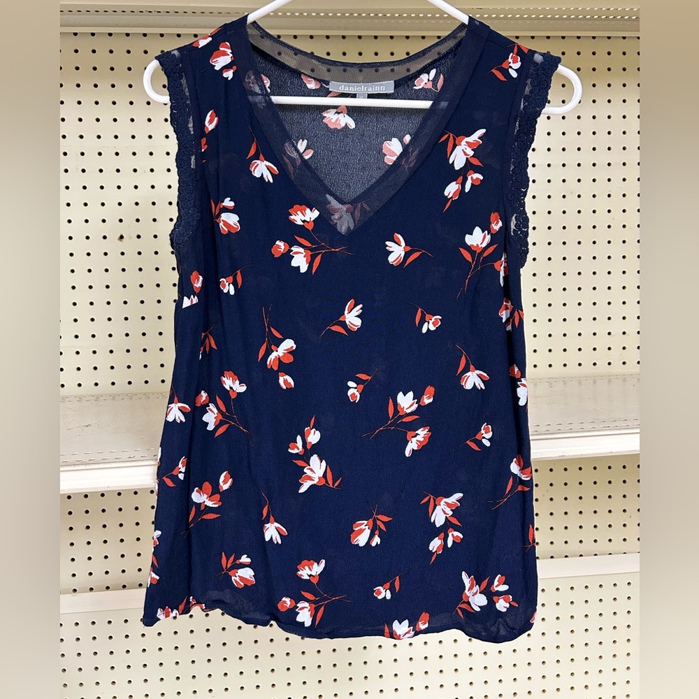 Daniel Rainn Navy Sleeveless Lace Trim Blouse - Picture 4 of 8